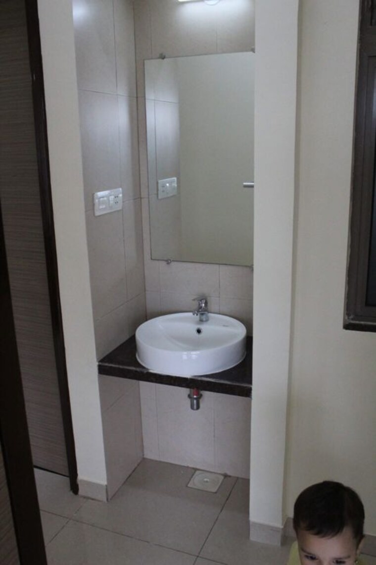 Bathroom, shraddha-chs-ghatkopar 2 Bedroom 750 Sq.Ft. Apartment In Ghatkopar West Mumbai 10522093