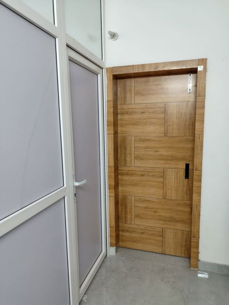 undefined, dwarka 3 Bedroom 1500 Sq.Ft. Apartment In Dwarka Delhi 10522106