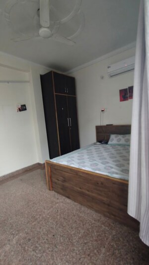 Room in 1 BHK Builder Floor at Freedom Fighters Vihar – for Rent