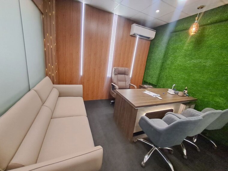 Team Area, sector 63 Commercial Office Space 1500 Sq.Ft. In Sector 63 Noida 10522136