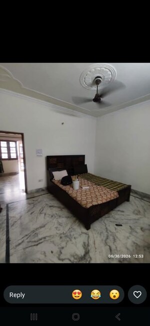 Bedroom in 3 BHK Builder Floor at Shimla Bypass Road – for Rent