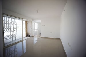 Room in 4 BHK Penthouse at Kondhwa Budruk – for Sale