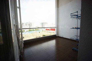 Room in 3 BHK Apartment at Kondhwa Budruk – for Sale