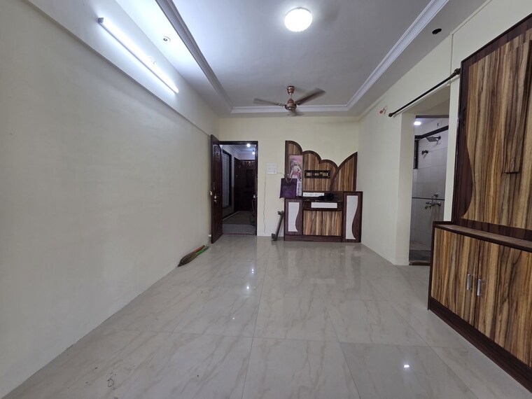 Room, shashtri nagar 1 Bedroom 430 Sq.Ft. Apartment In Shashtri Nagar Mumbai 10522216
