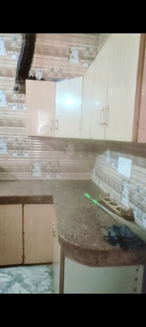 Bathroom in 2 BHK Apartment at Sector 44 – for Rent