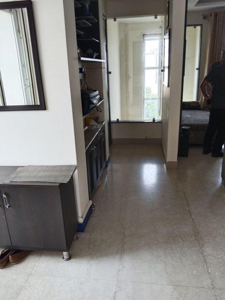 Living Room, new rajinder nagar 3 Bedroom 125 Sq.Yd. Builder Floor In New Rajinder Nagar Delhi 10521969