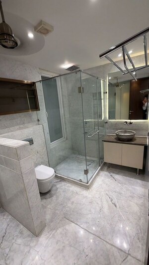 Attached Bathroom in 3 BHK Apartment at DLF Park Place, Sector 54 – for Sale