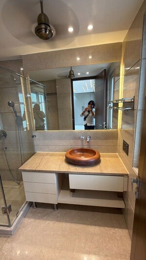 Attached Bathroom in 3 BHK Apartment at DLF Park Place, Sector 54 – for Sale