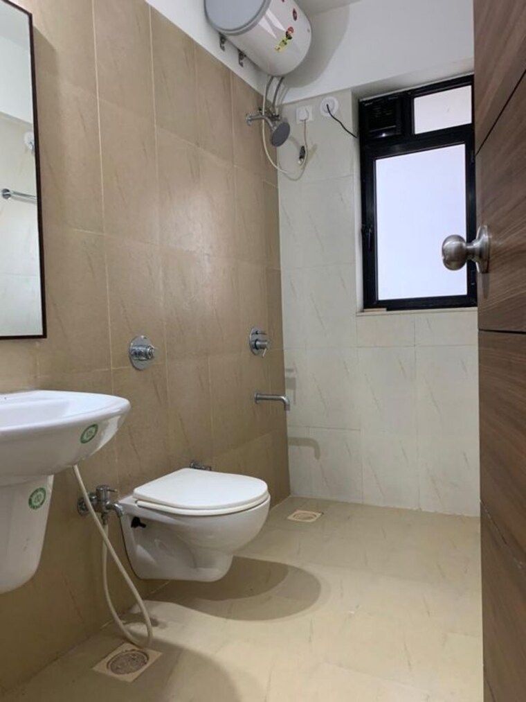 Bathroom, hinjewadi Pg For Girls In Hinjewadi 10522270