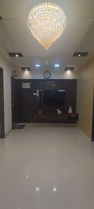 Furnished Amenities in 1.5 BHK Apartment at Sagar Avenue  II, Santacruz East – for Rent