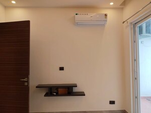 Furnished Amenities in 3 BHK Apartment at Anant Raj The Estate Floors, Sector 63a – for Rent