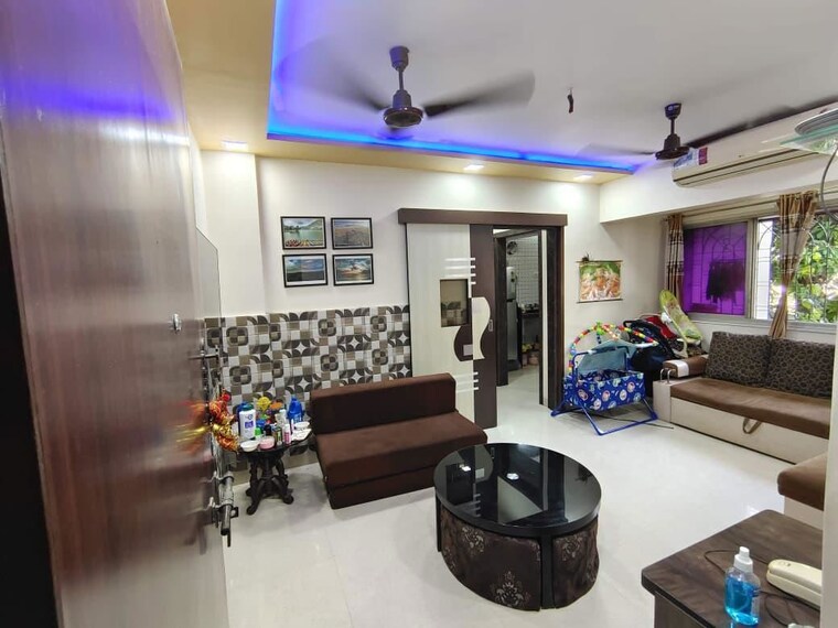Living Room, lok-darshan 1 Bedroom 500 Sq.Ft. Apartment In Andheri East Mumbai 10522320