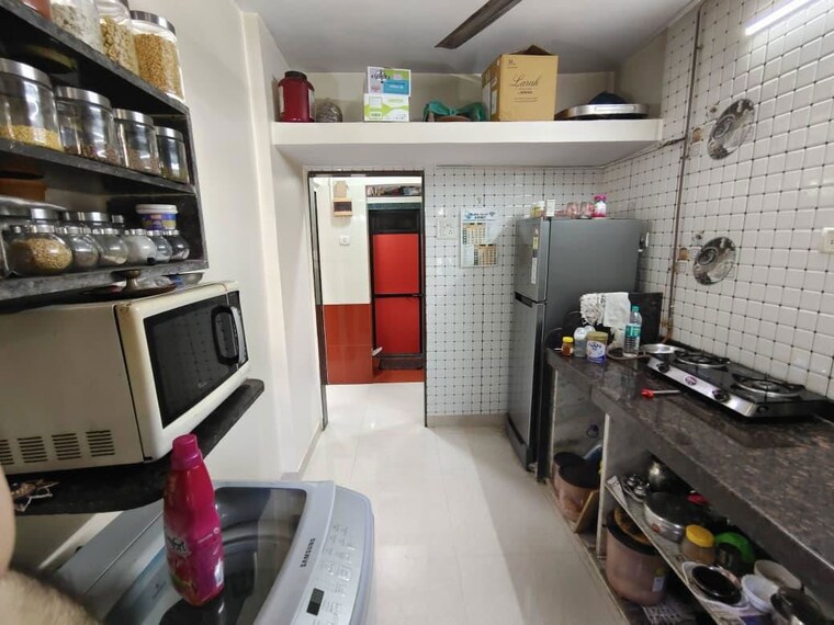Kitchen, lok-darshan 1 Bedroom 500 Sq.Ft. Apartment In Andheri East Mumbai 10522320