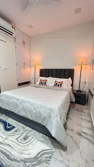 Bedroom in 1 BHK Builder Floor at Sector 56 – for Rent