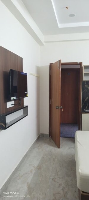 Furnished Amenities in Studio Apartment at Anita Residency Madhapur, Madhapur – for Rent