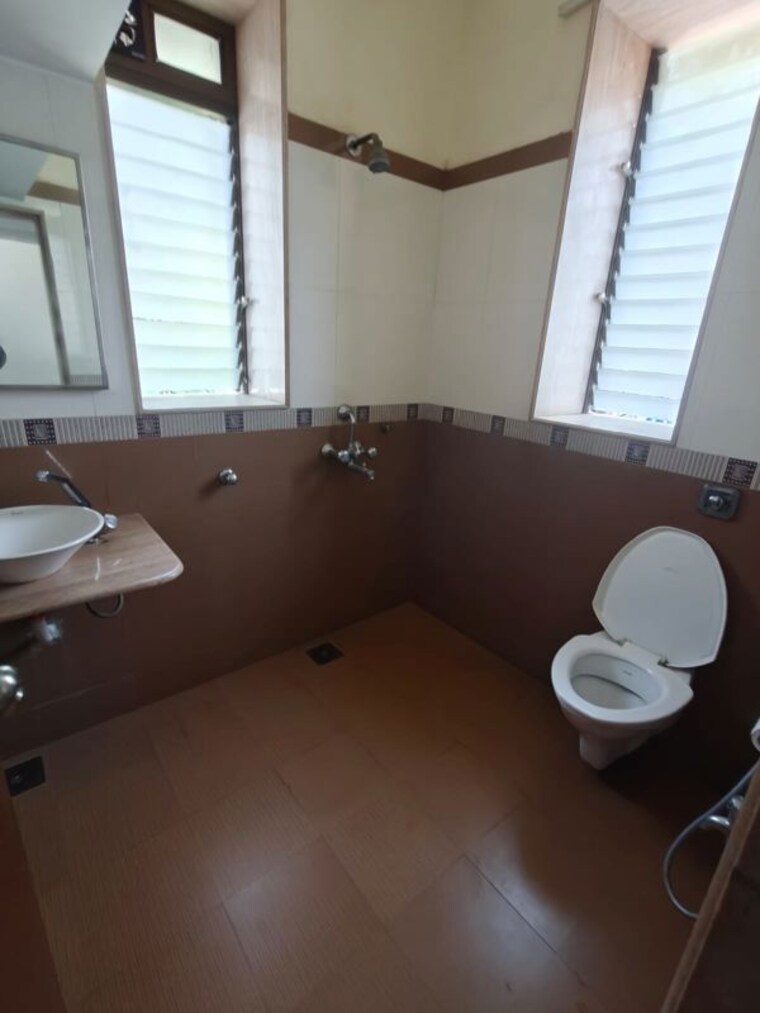 Team Area, britto-villa 2 Bedroom 900 Sq.Ft. Apartment In Bandra West Mumbai 10522354
