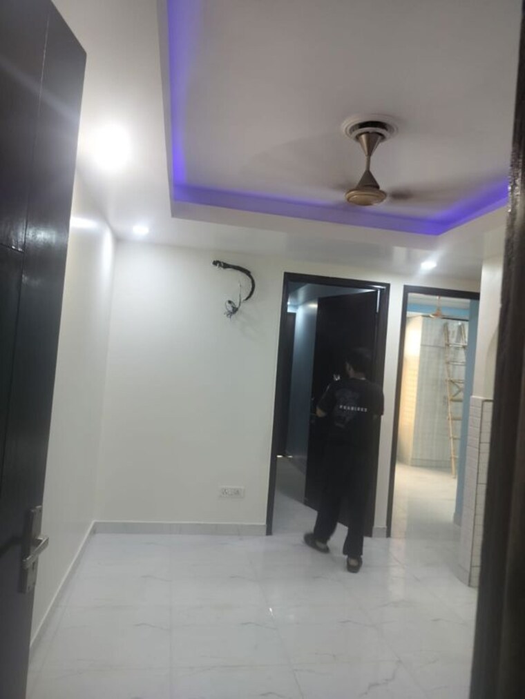 Living Room, south delhi 3 Bedroom 100 Sq.Yd. Apartment In South Delhi Delhi 10522366