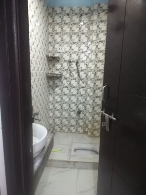 Bathroom in 3 BHK Apartment at South Delhi – for Sale