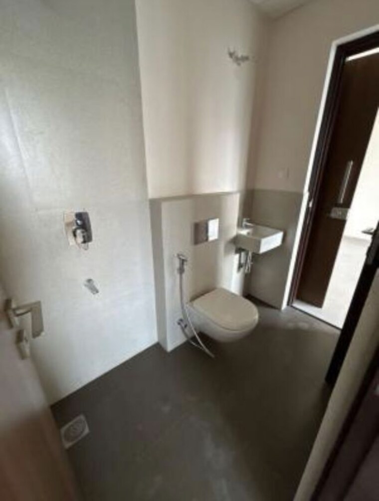 Bathroom, piramal-vaikunth 1 Bedroom 361 Sq.Ft. Apartment In Balkum Pada Thane 10513570