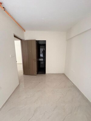 Room in 1 BHK Apartment at Shree Shreeji Apartment, Ghatkopar East – for Rent