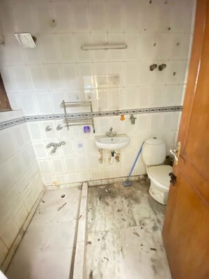 Bathroom in 2 BHK Builder Floor at Alaknanda – for Rent