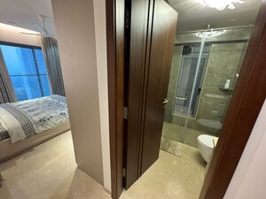  3 BHK Apartment at Santacruz West – for Rent