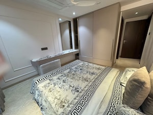 3 BHK Apartment For Rent in Santacruz West