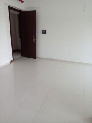 Room in 2 BHK Apartment at Sunteck City Avenue 2, Goregaon West – for Rent