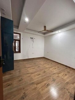 2 BHK + Servant Room Builder Floor For Rent in Chattarpur