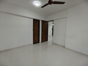 Room in 2 BHK Apartment at Riviera CHS Borivali, Borivali West – for Sale