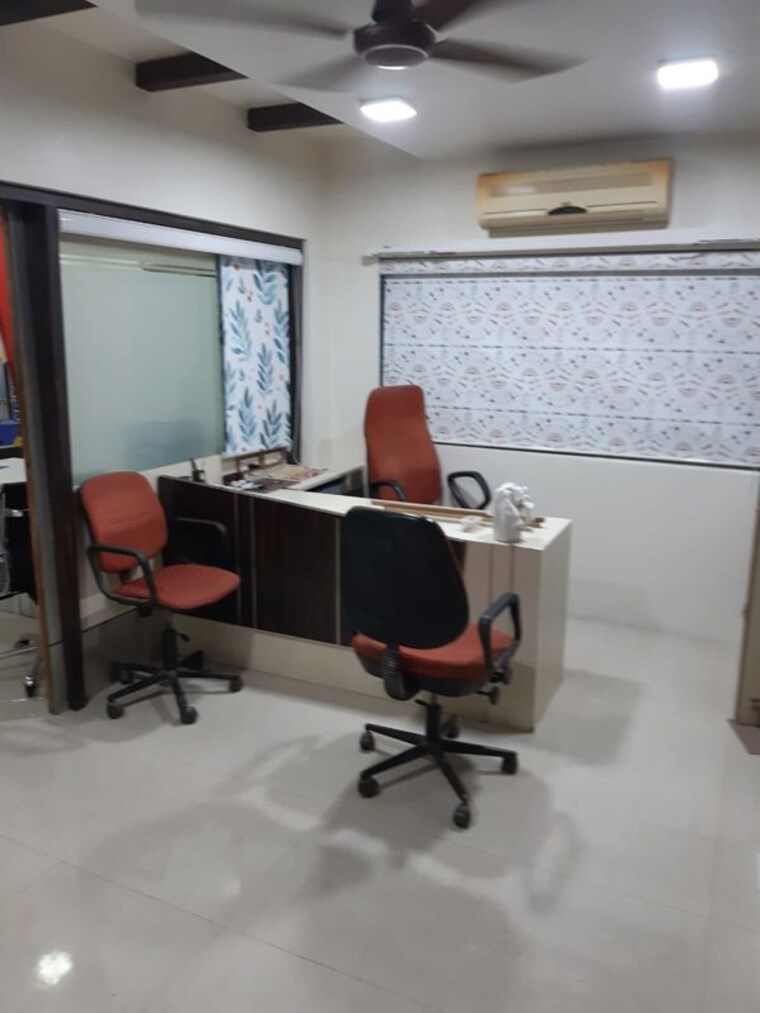 Team Area, vidya vihar Commercial Office Space 600 Sq.Ft. In Vidya Vihar Mumbai 10522419