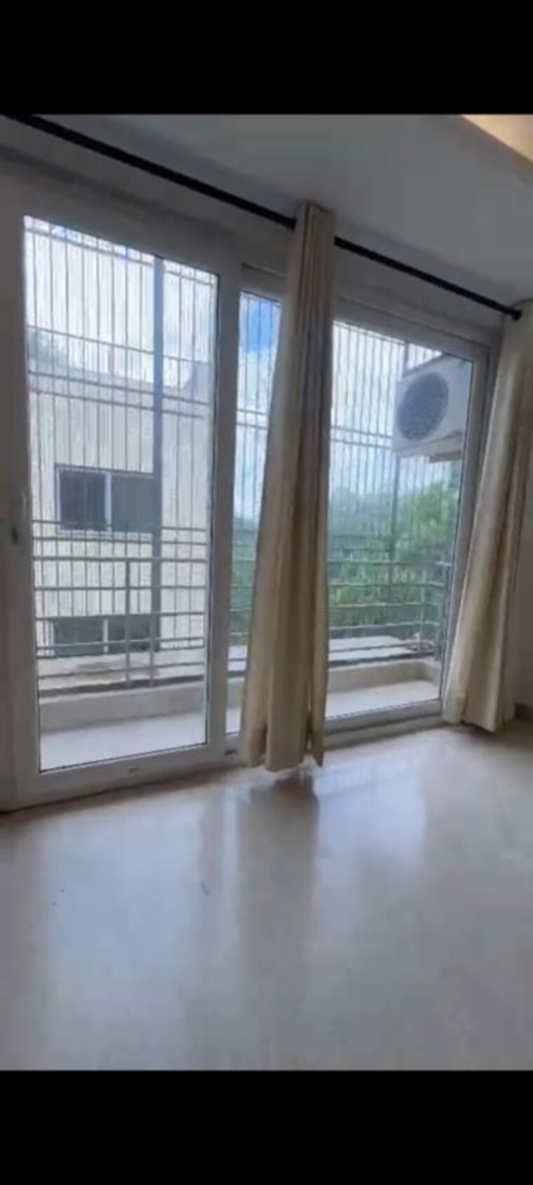 Room, defence colony 3 Bedroom 285 Sq.Yd. Builder Floor In Defence Colony Delhi 10522414