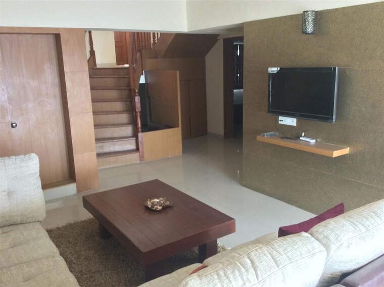Bedroom, gera-greens-ville-sky-villas 4 Bedroom 4000 Sq.Ft. Apartment In Kharadi Pune 10522452