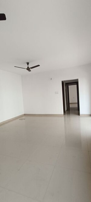 Room in 4 BHK Apartment at Kolte Patil Green Groves, Wagholi – for Sale