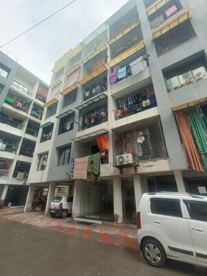  Apartment For Sale in Dindoli