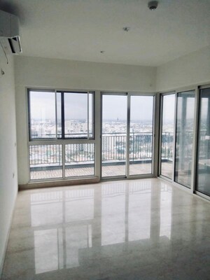 Room in 4 BHK Apartment at SNN Clermont, Hebbal – for Rent