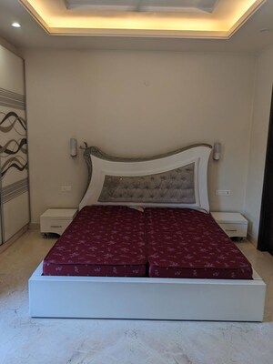 Bedroom in 3 BHK Builder Floor at Kalkaji – for Rent