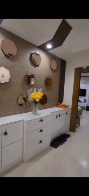 Team Area in 5 BHK Builder Floor at Indrapuram – for Sale