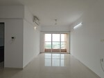2 BHK + Store Room 800 Sq.Ft. Apartment in Rustomjee Urbania Azziano