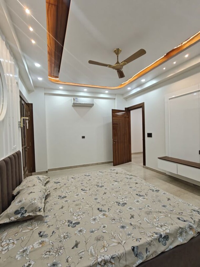 Bedroom, vaishali sector 9 5 Bedroom 3750 Sq.Ft. Builder Floor In Vaishali Sector 9 Ghaziabad 10522570