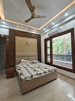 Bedroom in 5 BHK Builder Floor at Vaishali Sector 9 – for Sale