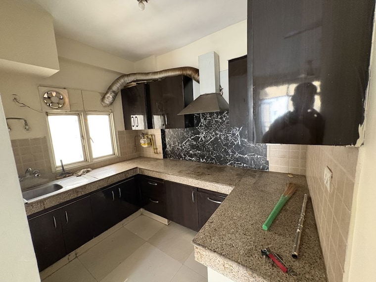 Kitchen, supertech-czar-suites 3 Bedroom 1775 Sq.Ft. Apartment In Omicron I Greater Noida Greater Noida 10522703