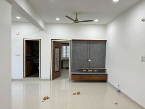 Furnished Amenities in 2 BHK Builder Floor at Kondapur – for Rent