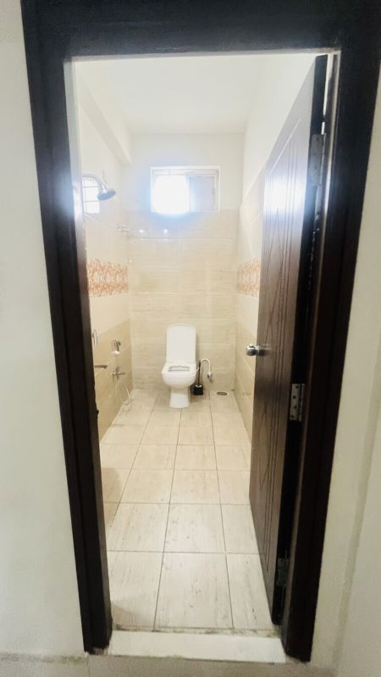 Bathroom, golden-tulip-kondapur 3 Bedroom 1800 Sq.Ft. Apartment In Kondapur Hyderabad 10522708
