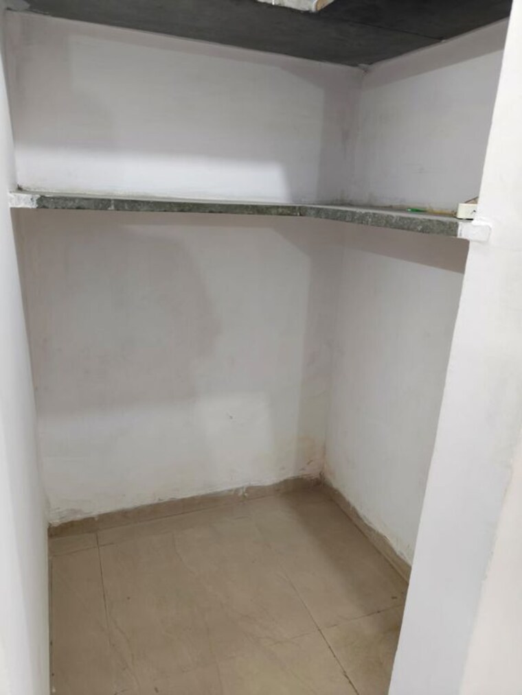 Room, prahlad nagar 2 Bedroom 1250 Sq.Ft. Apartment In Prahlad Nagar Ahmedabad 10522724