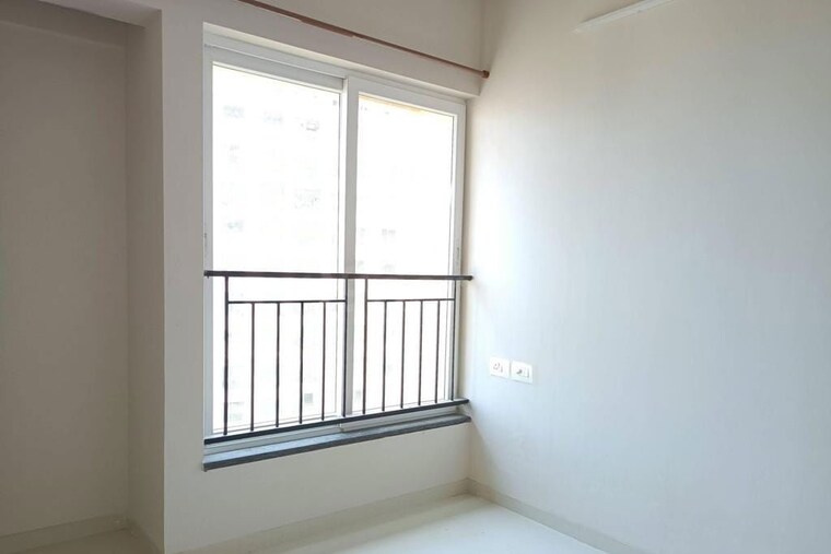 Bedroom, rustomjee-azziano-wing-k 2 Bedroom 691 Sq.Ft. Apartment In Thane West Thane 10522722