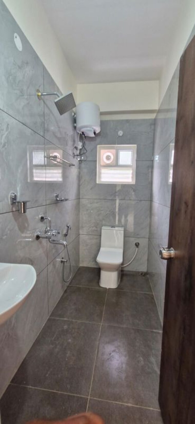 Bathroom, kondapur 3 Bedroom 1950 Sq.Ft. Builder Floor In Kondapur Hyderabad 10522736