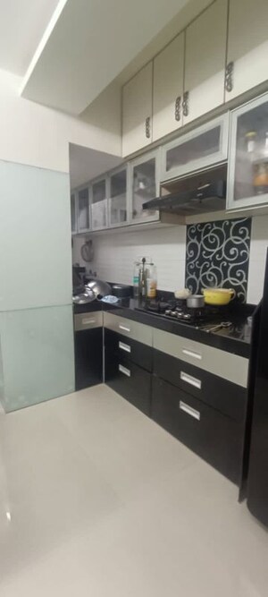 Kitchen in 1.5 BHK Apartment at Vakola – for Rent