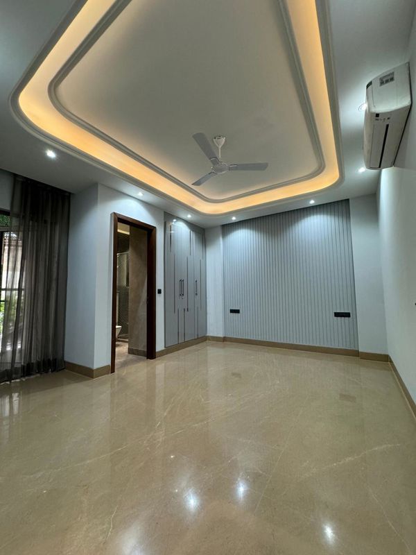 3 BHK + Study Room 1650 Sq.Ft. Builder Floor in Anant Raj Estate Plots