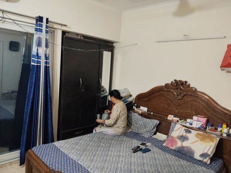 Bedroom, gaur-city-2-14th-avenue 3 Bedroom 1300 Sq.Ft. Apartment In Sector 16c Greater Noida Greater Noida 10522808